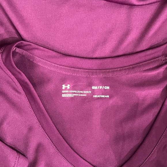 Under Armour Loose Fit V-Neck Tee - Deep Purple Size S - Picture 4 of 4